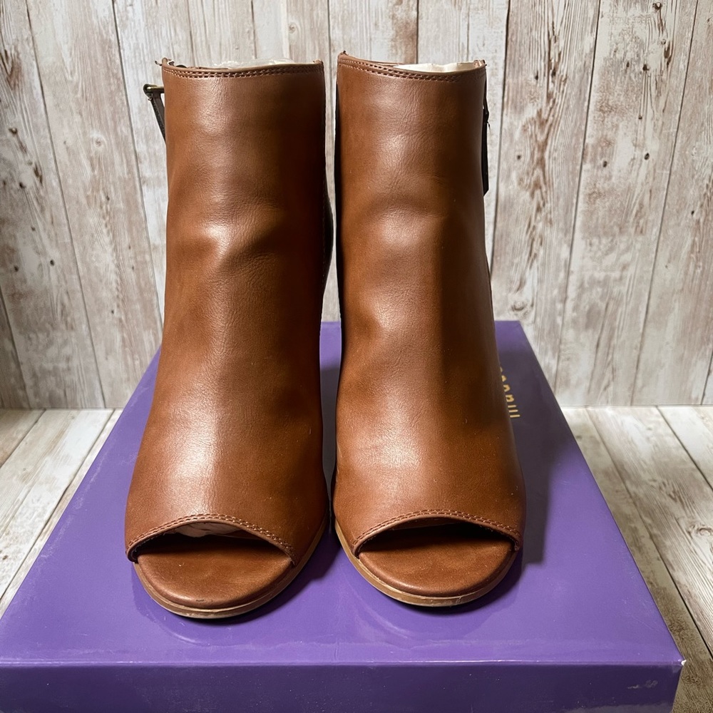 Open toe cognac booties
